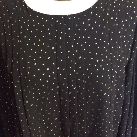Ava & Viv Black and Gold Blouse - Picture 2 of 5